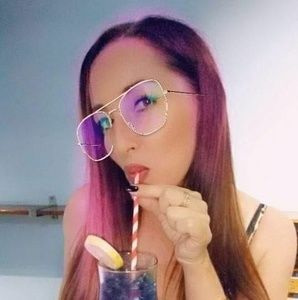 Meet your Posher, Kell